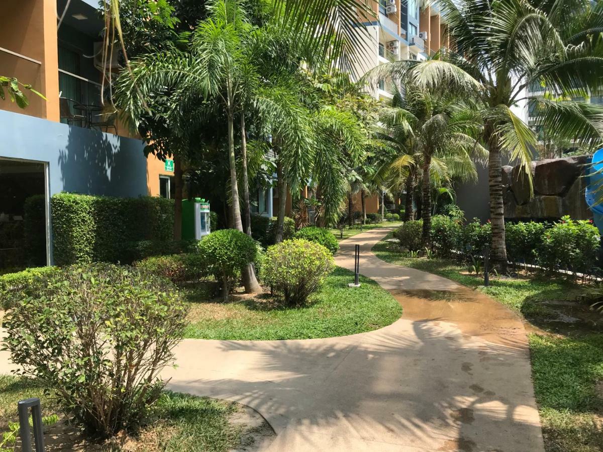 Laguna Beach Resort 2 Haat Jomtien Eksteriør bilde